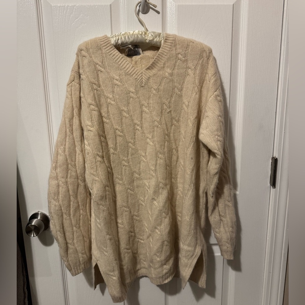 VINTAGE Angora Cable Knit Sweater